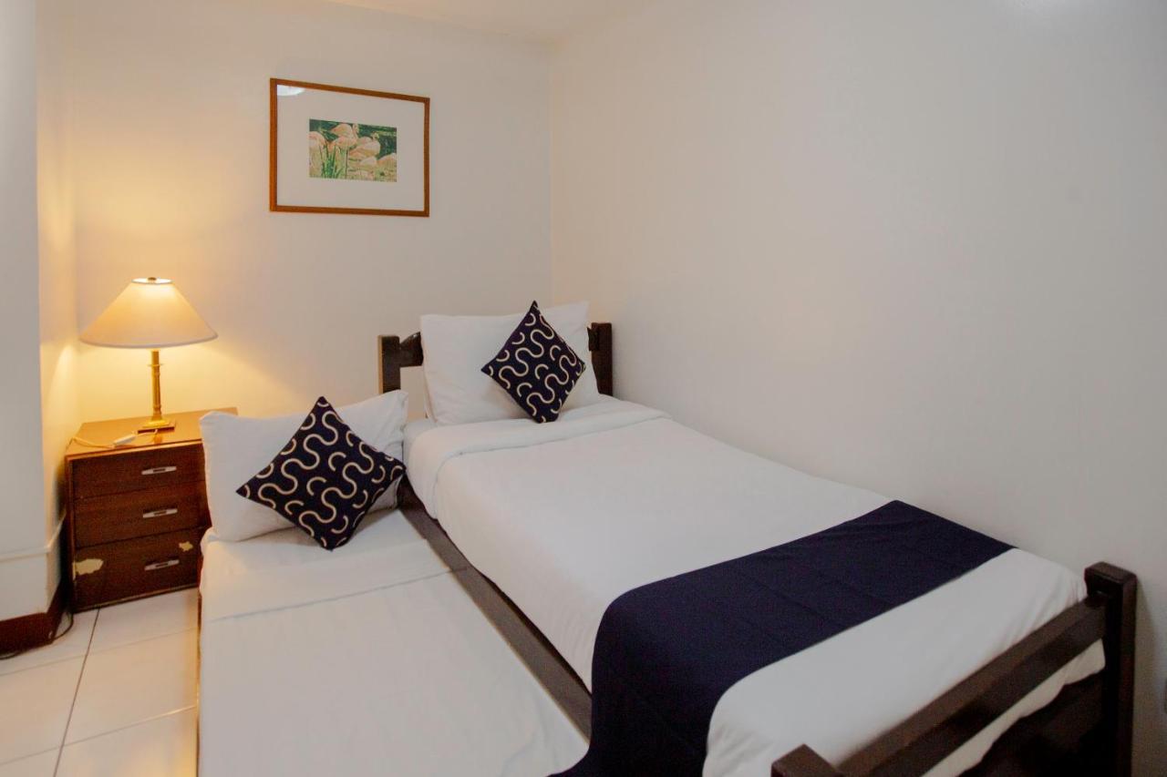 Newgrange Condotel Quezon City Kültér fotó
