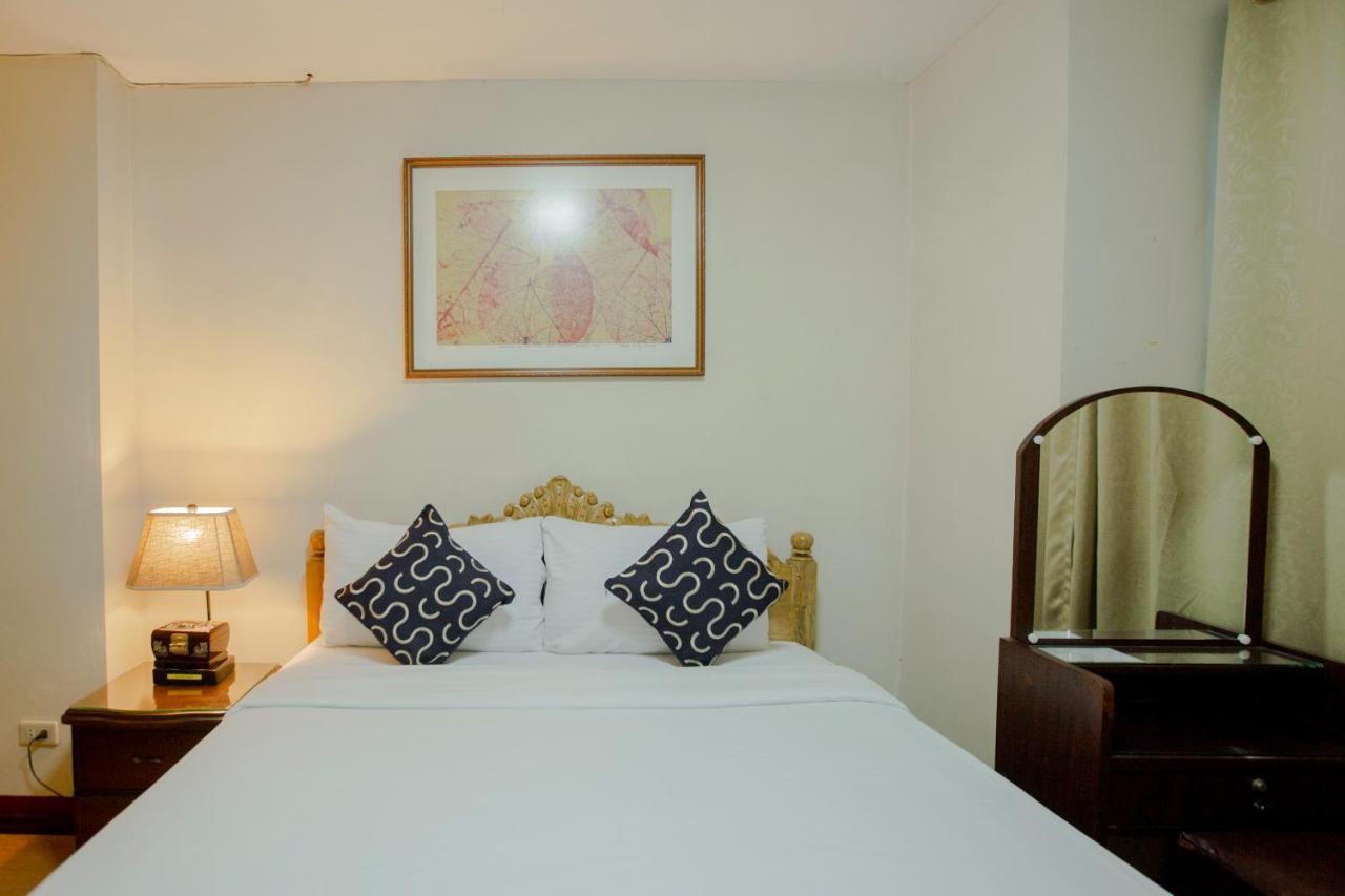 Newgrange Condotel Quezon City Kültér fotó