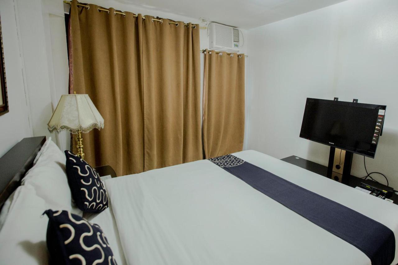 Newgrange Condotel Quezon City Kültér fotó