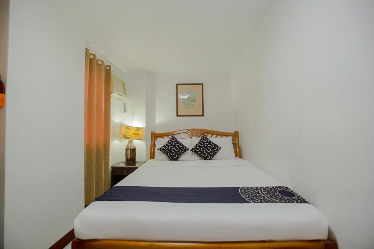Newgrange Condotel Quezon City Kültér fotó