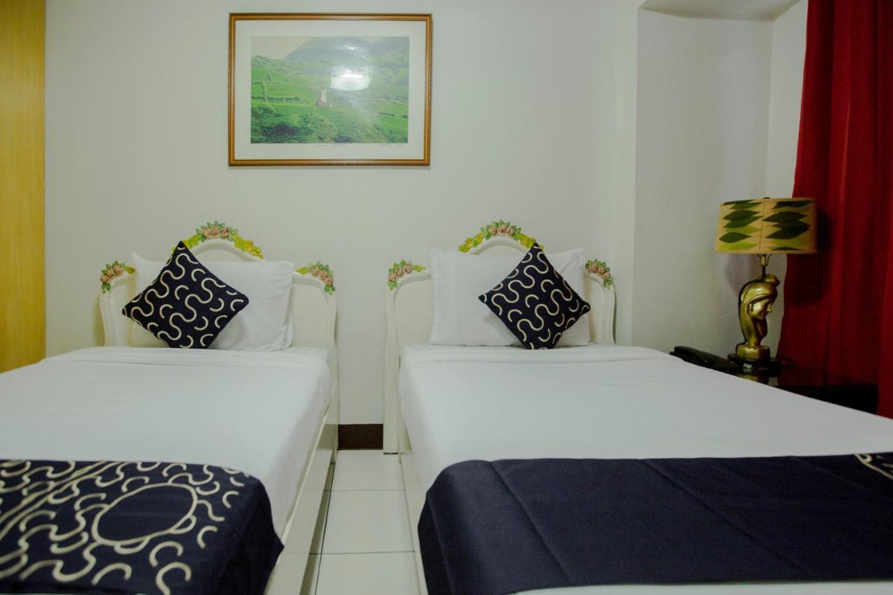 Newgrange Condotel Quezon City Kültér fotó