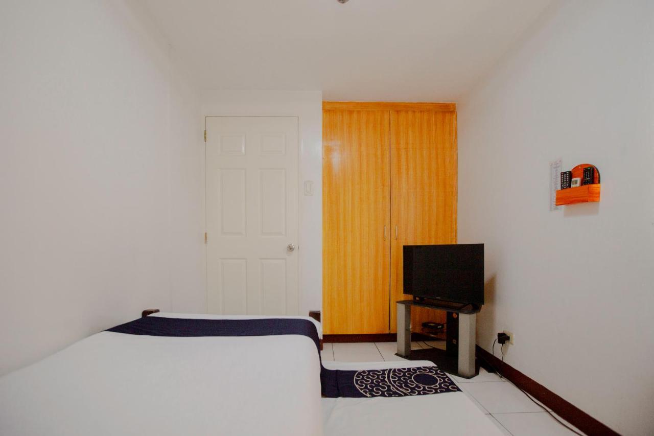 Newgrange Condotel Quezon City Kültér fotó