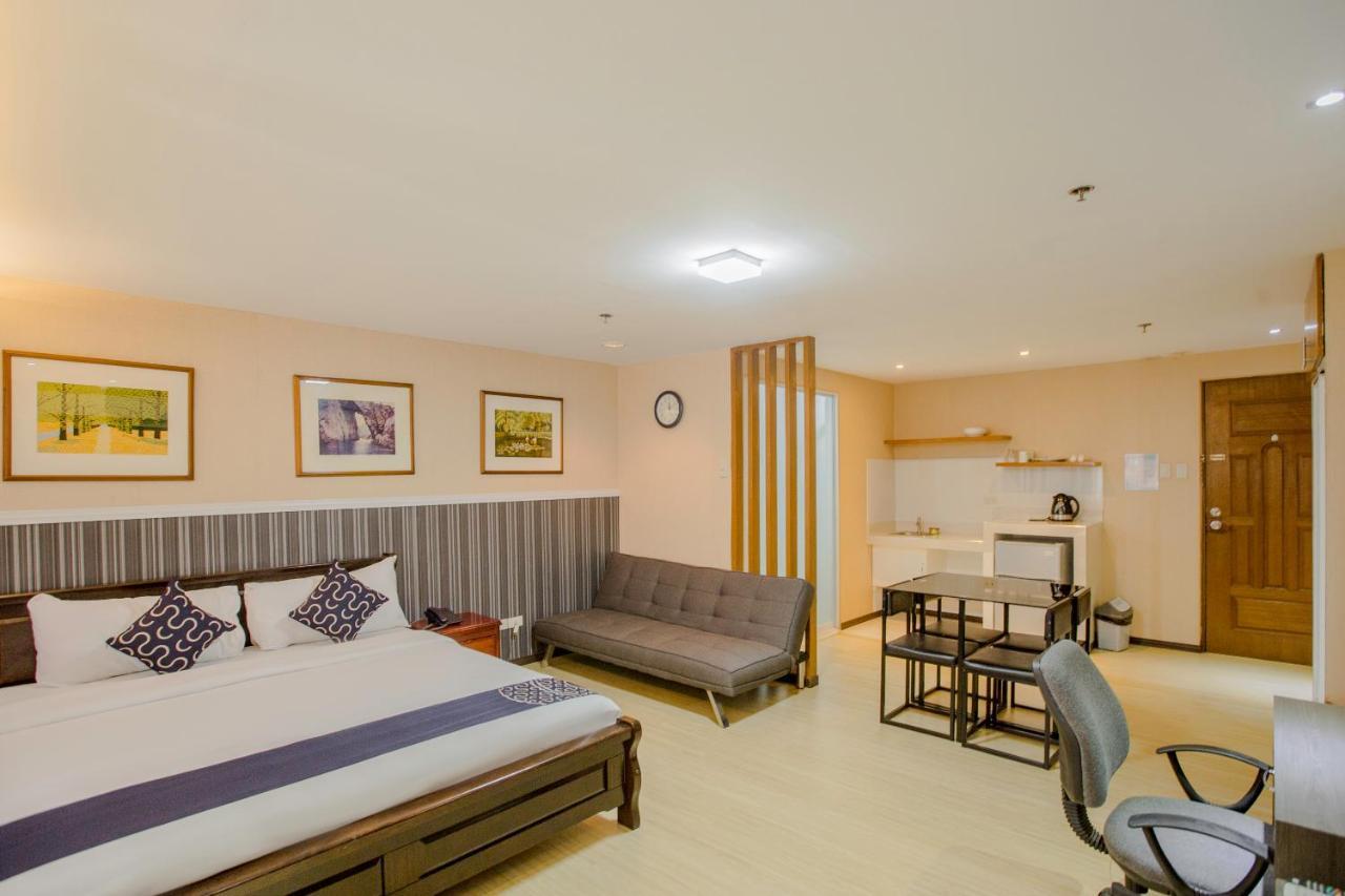 Newgrange Condotel Quezon City Kültér fotó