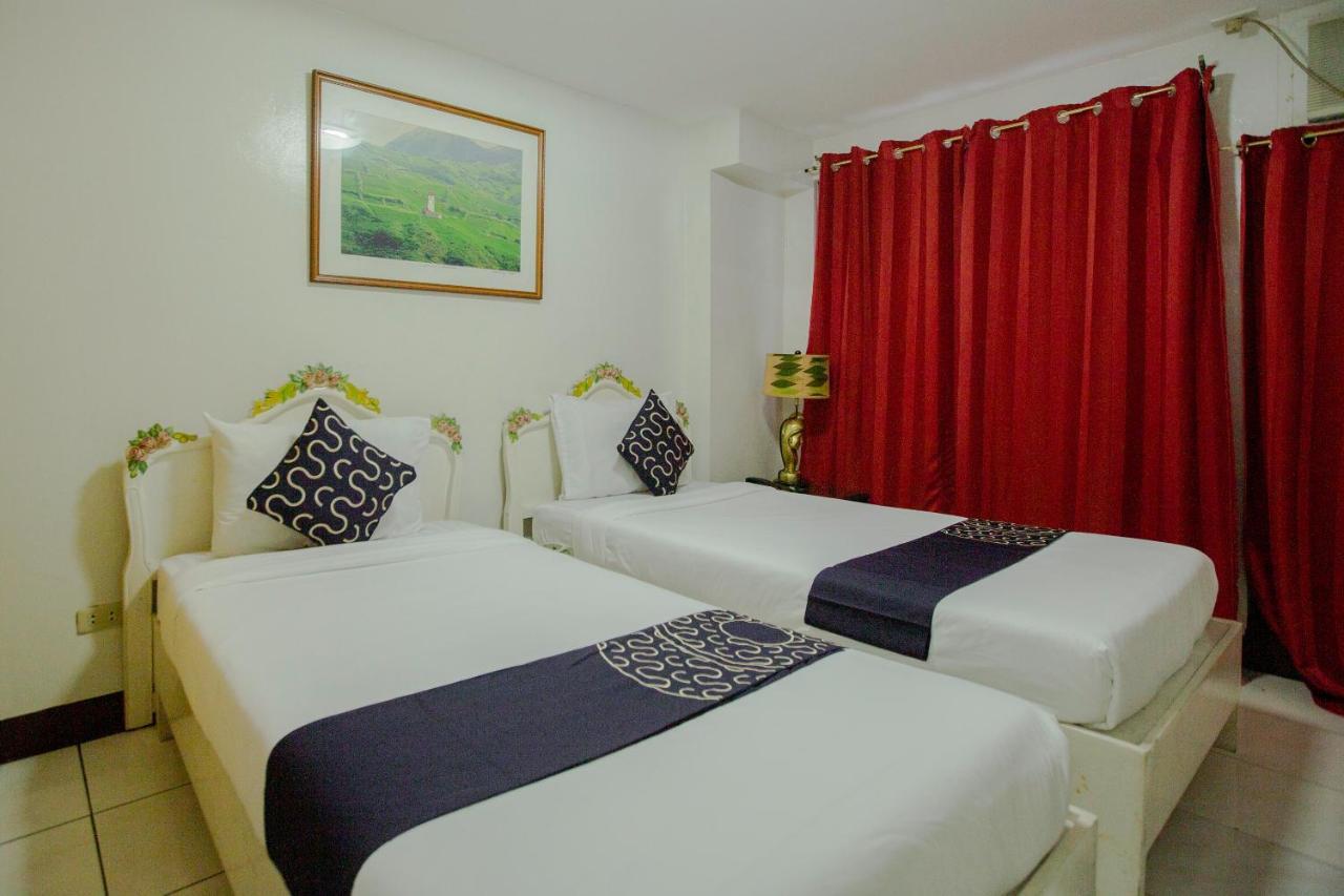 Newgrange Condotel Quezon City Kültér fotó